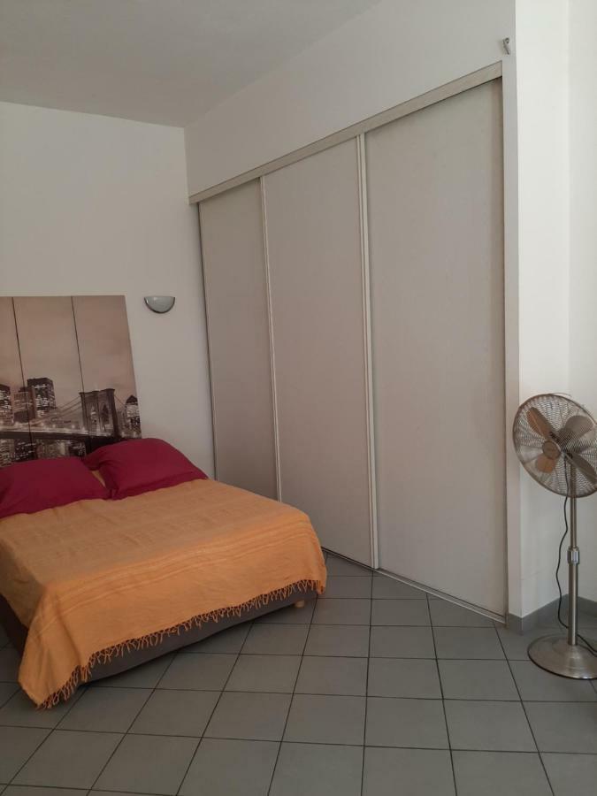 Grand Studio-Loft-Grand Parking-Climatise-Proche Centre Ajaccio  Exterior photo